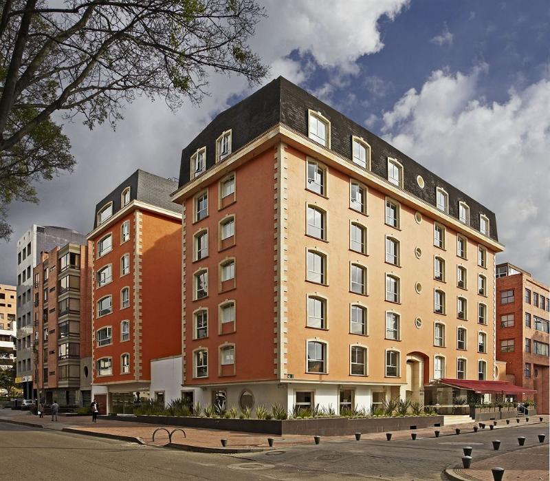 Nh Bogota Pavillon Royal Hotel Buitenkant foto