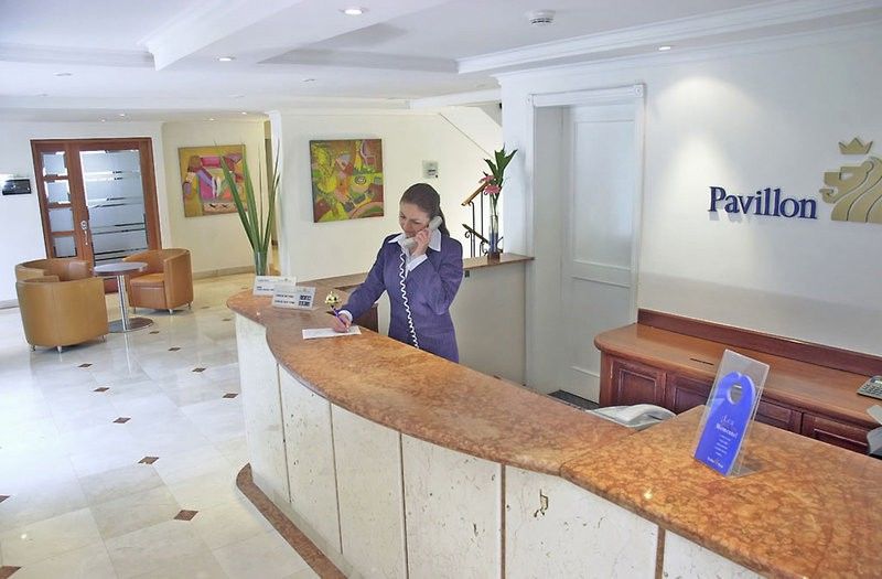 Nh Bogota Pavillon Royal Hotel Buitenkant foto